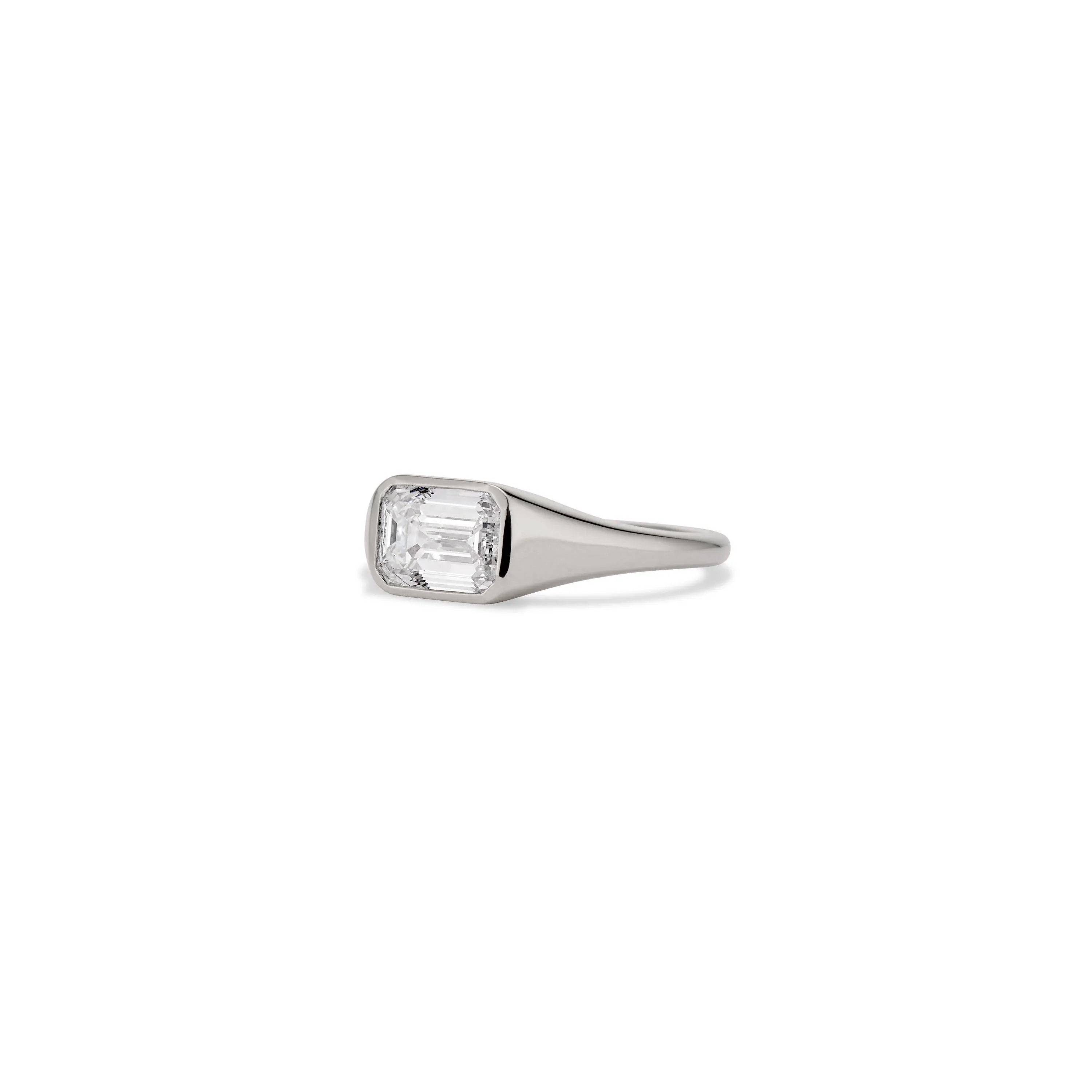 emerald cut signet ring